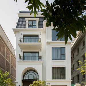Nhà ở ba thế hệ phong cách Contemporary – ảnh 1