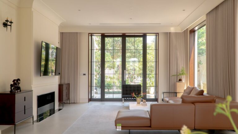 Nhà ở ba thế hệ phong cách Contemporary – ảnh 4
